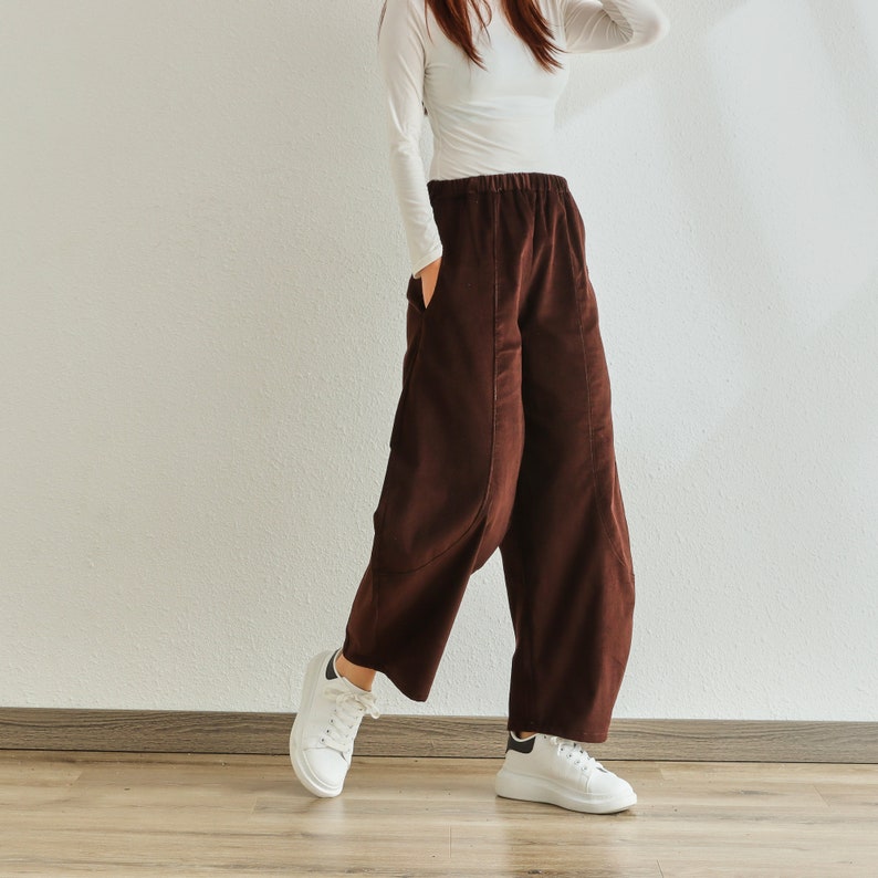 Pantalon en velours côtelé de coton, taille élastique, pantalon chaud et doux pour femme, pantalon ample, sarouel décontracté, automne hiver, pantalon long rétro à jambe large image 4