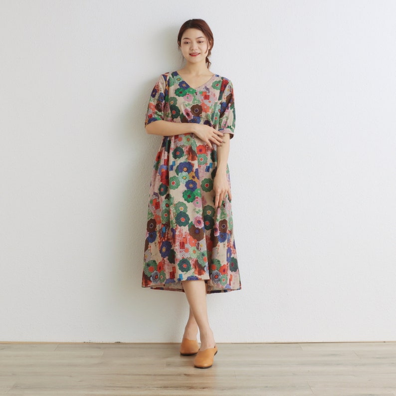 Women Floral Dress Cotton Dress Half Sleeves Dress V-neck Casual Loose Dress Tunics Printed Dress Customized Plus Size Clothing Linen Dress image 2