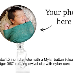 Gepersonaliseerde fotobadgehaspel, intrekbare, afgeplatte doppen. Geweldige babyherinnering!