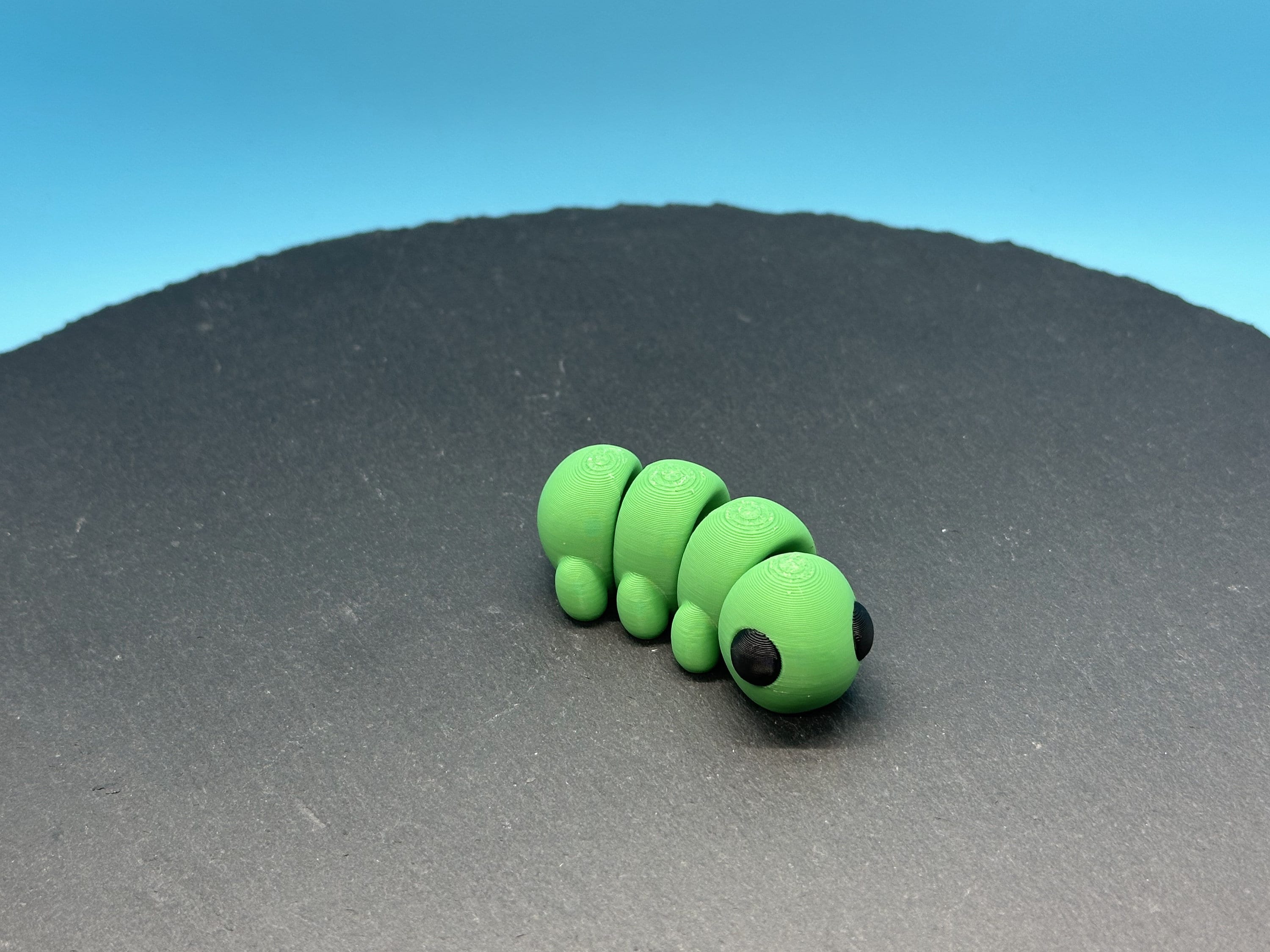 3D Printed Articulated Mini Caterpillar - Fidget Friend Animal, Baby Animals, Zou3D Mini Animal Creatures