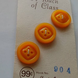 3 Orange Pearl-ish Flat Buttons 17 mm Carte Sewing Project Notion vintage Antique Dress Shirt Cuffs Hat Pants finition touches attache stud