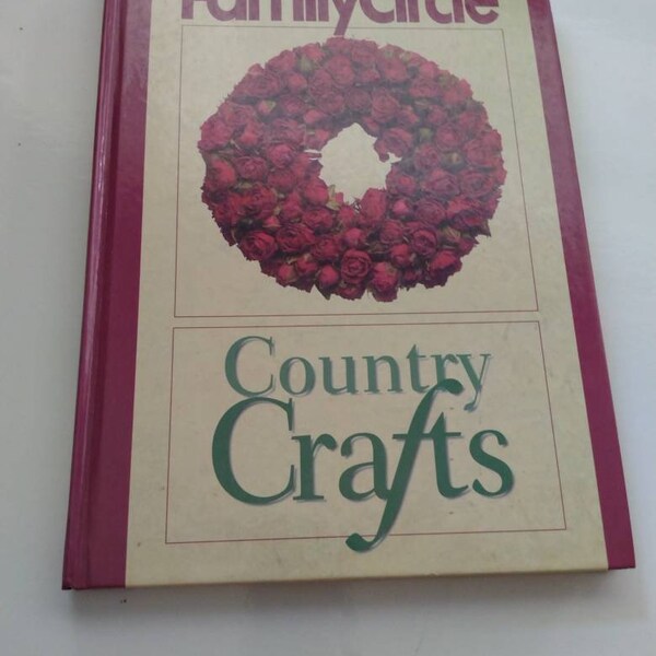 FamilyCircle Country Crafts 1996 Book arts and crafts Wreaths Home Décor Decorating Vintage Antique Christmas Gift Stocking Stuffer