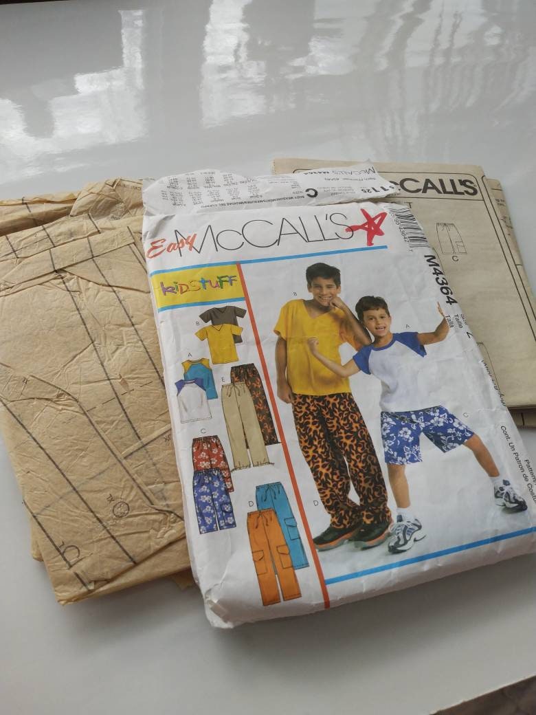 Easy Mccall's M4364 Size Z (M-L-XL) Pattern Partially Cut