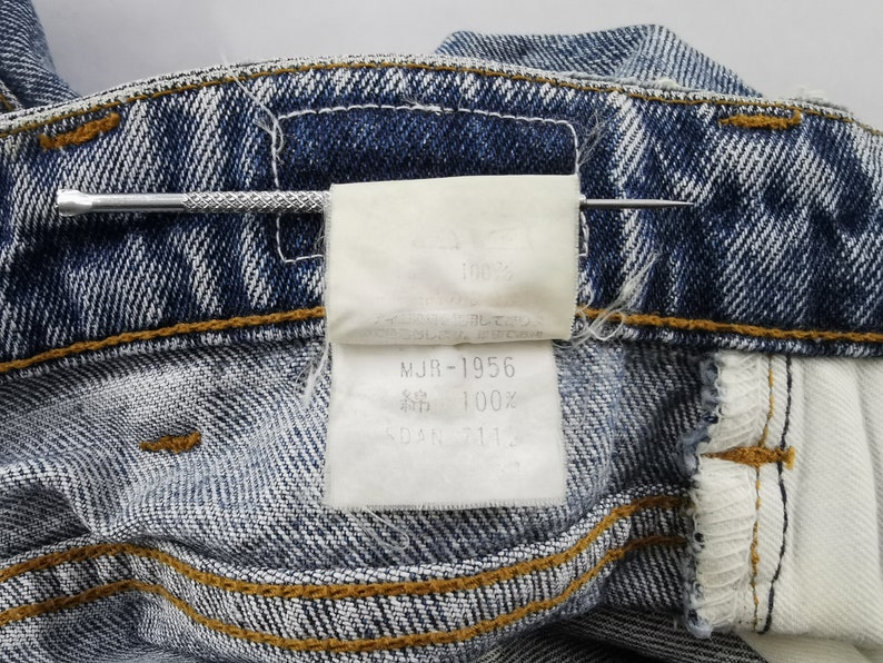 Spodnie jeansowe Wrangler Jeans w stylu vintage, zniszczone, rozmiar 29/30x31 zdjęcie 9