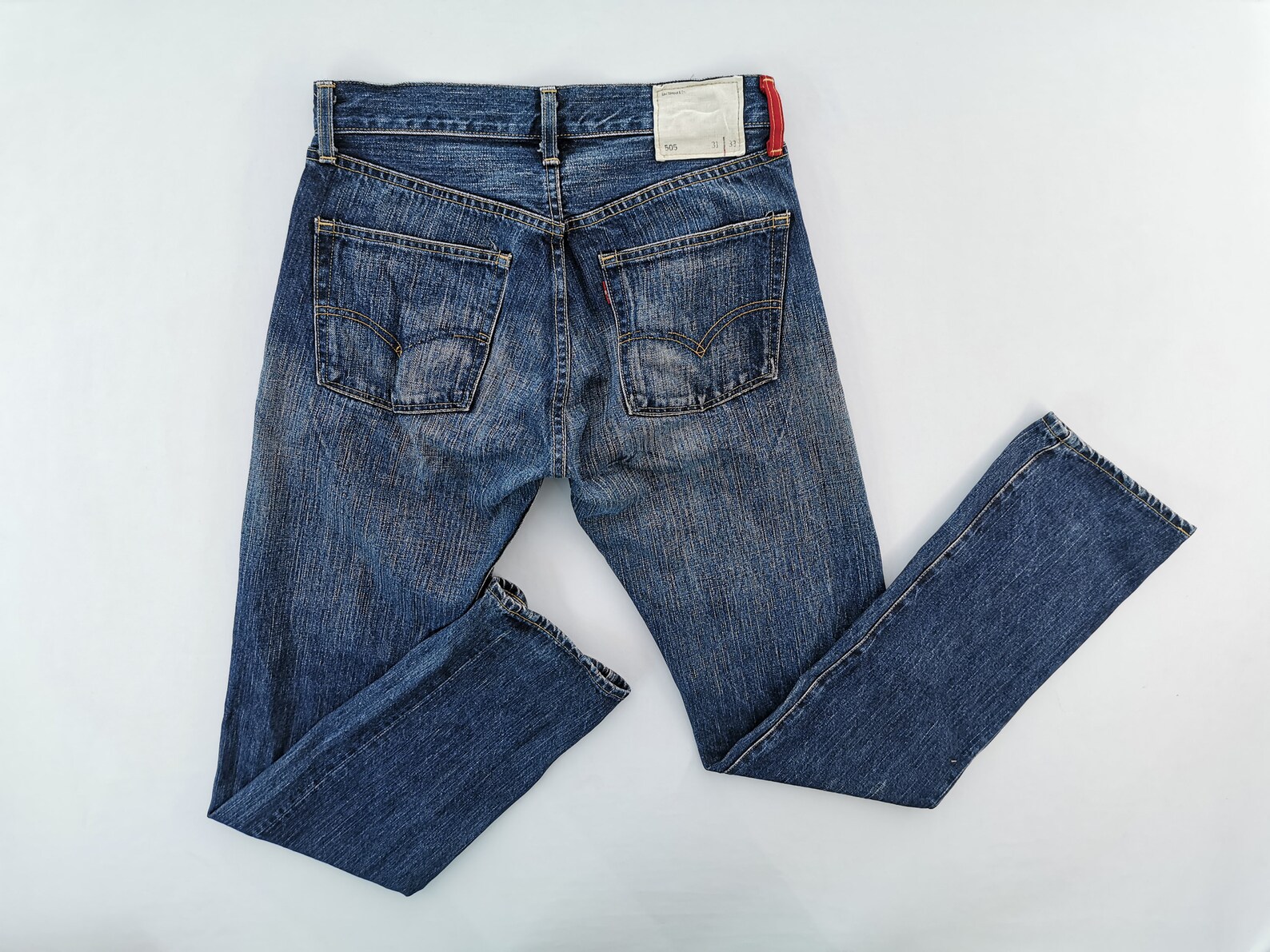 size 31 in levis