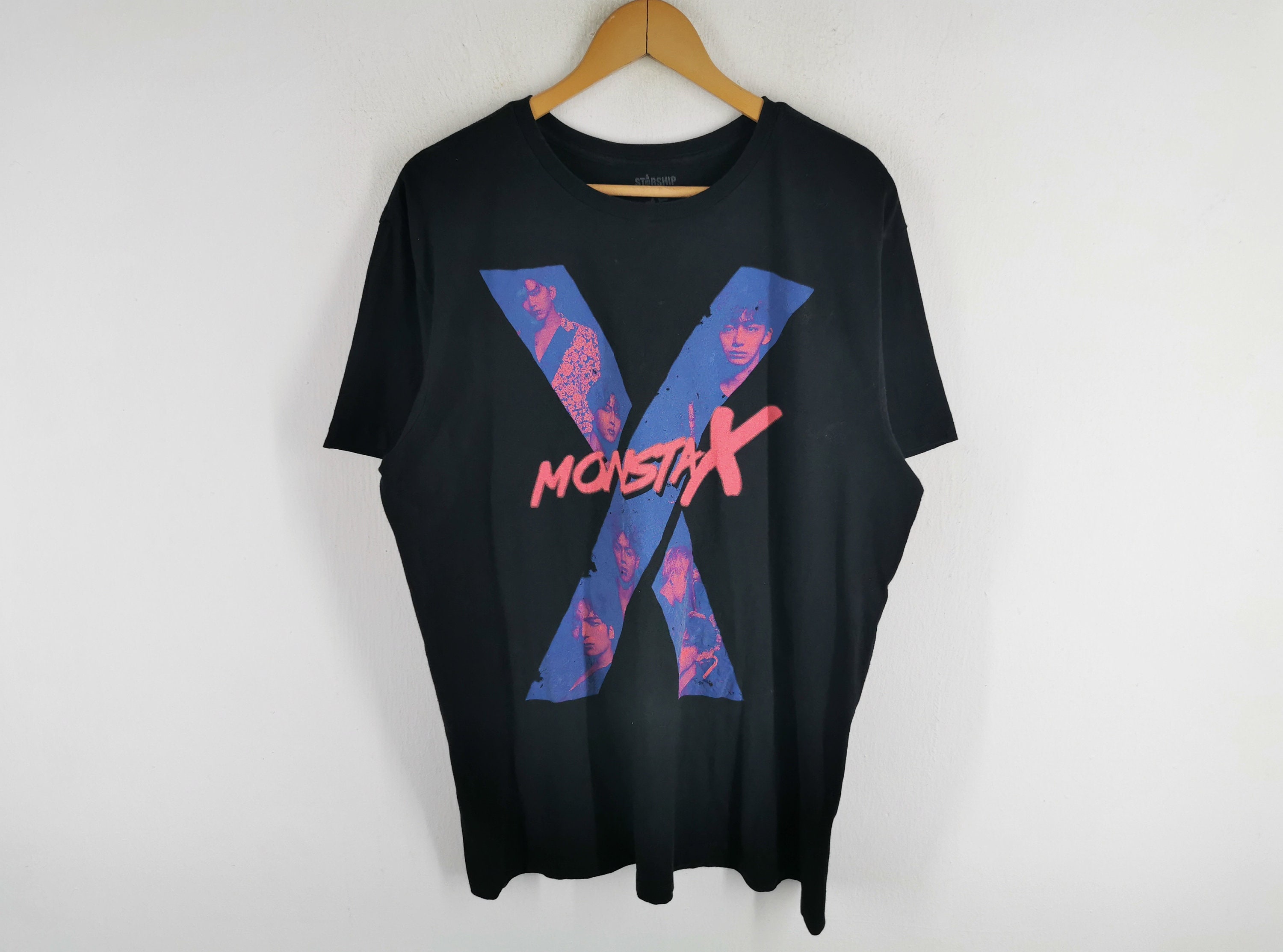 【新品未使用】MONSTA X 10周年 POPUP Tシャツ Monsta X T-Shirts, Sweatshirts & Apparel – Monsta X Shop