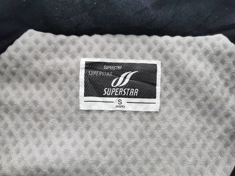 mizuno superstar