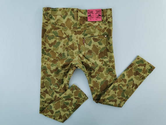 RNA Inc Pants Size M RNA Inc Camo Over 