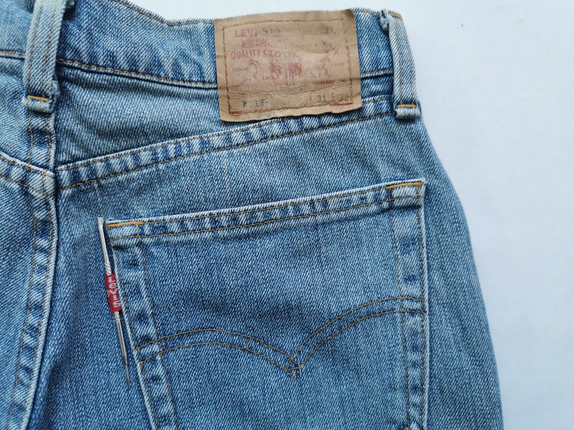 size 31 levis