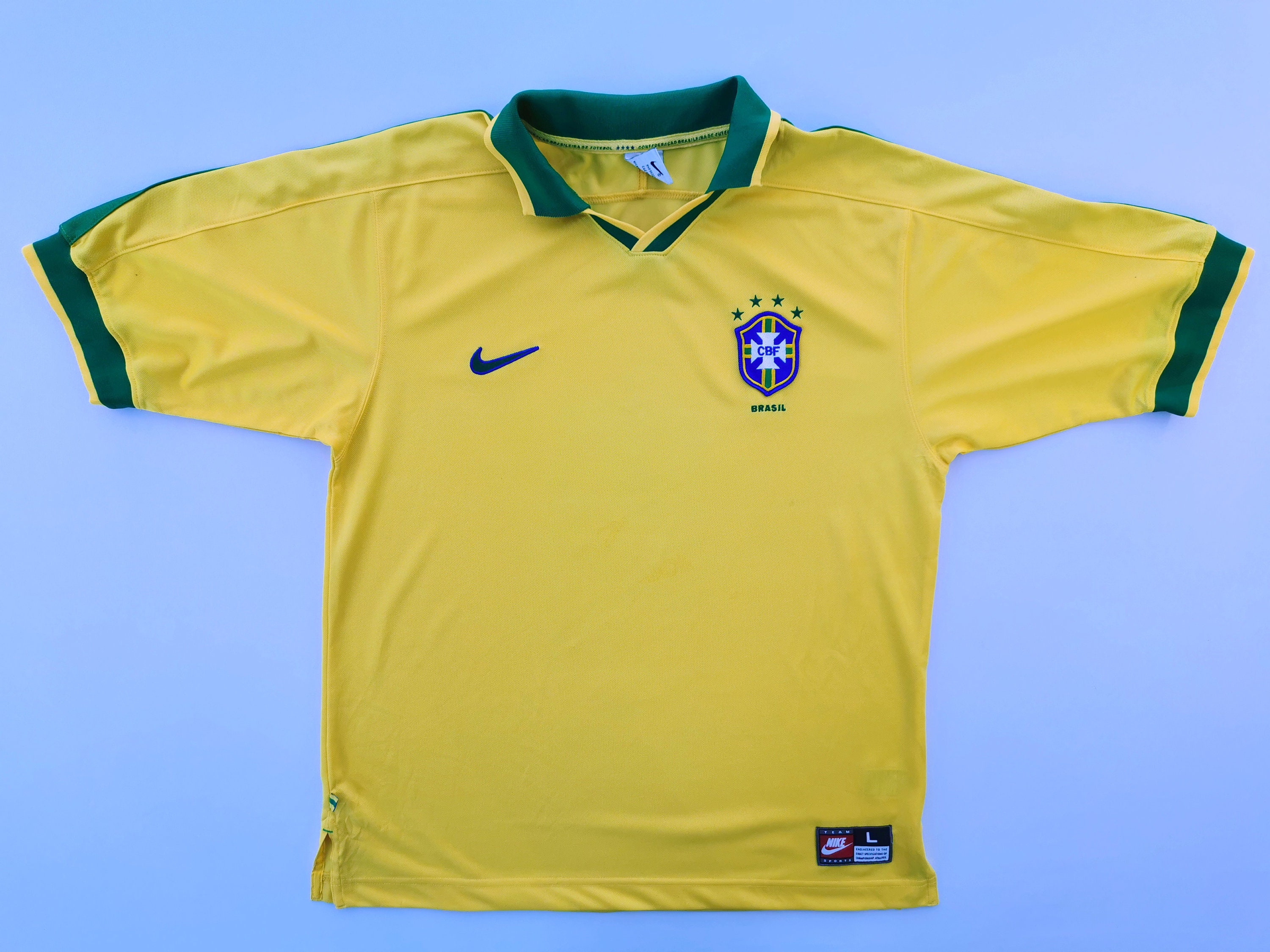 BRASIL VINTAGE NIKE JERSEY!