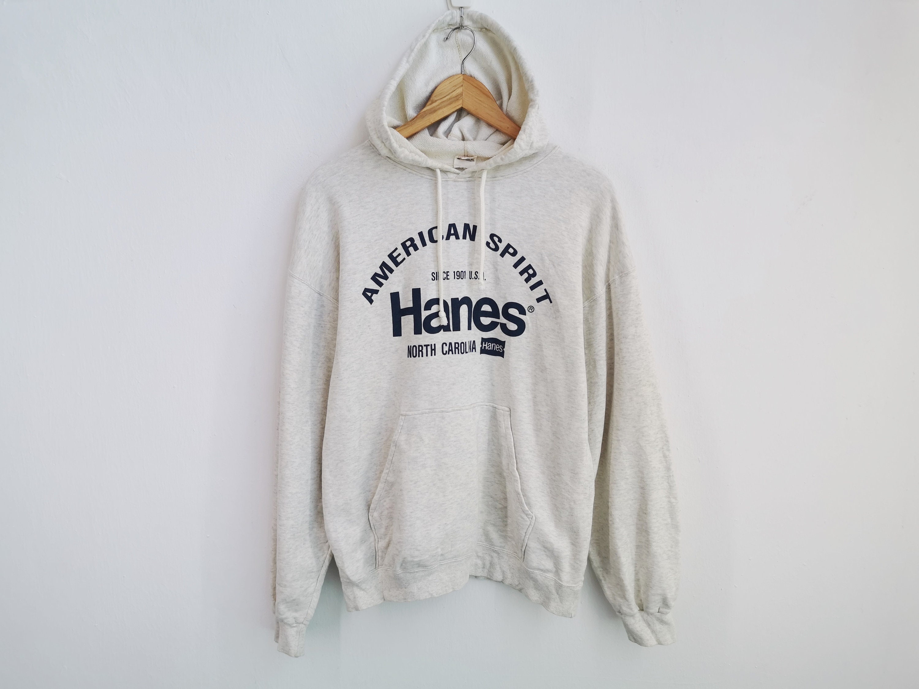 PICK Vintage Hanes Hoodie Famous Brand Hanes Big Logo Streetwear Hoodie  Size M 