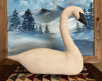 Primitive swan, handmade dolls, folk art, handmade swans, mantle sitter, shelf sitter, handmade decor, farmhouse decor