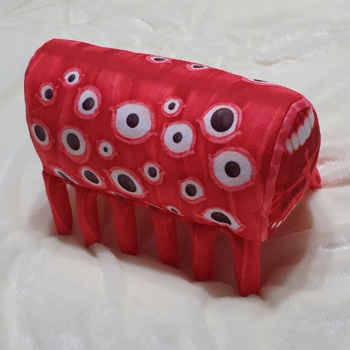 Train Eater. 13х26cm Etsy