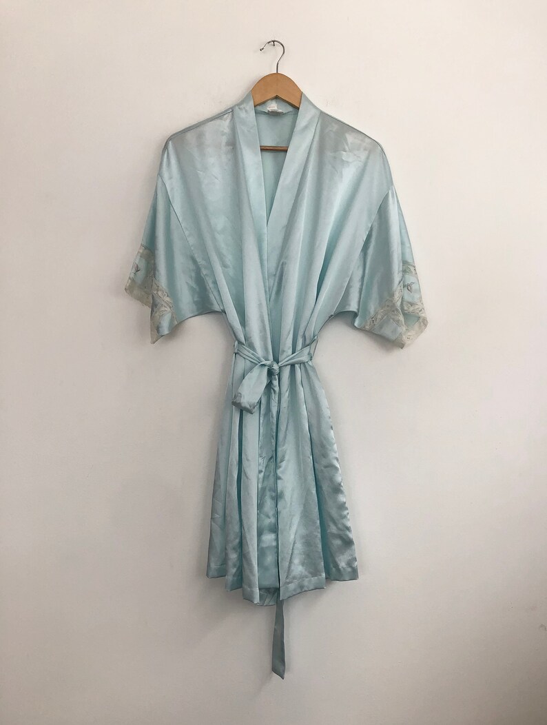 VTG 80s Embroidered Sleeved POLYESTER ROBE