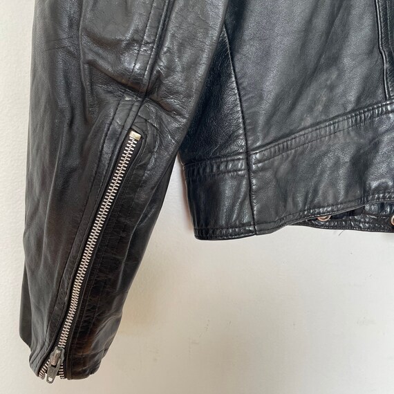 VTG 80s/90s Soft BLACK LEATHER BOMBER_JACKET - image 10