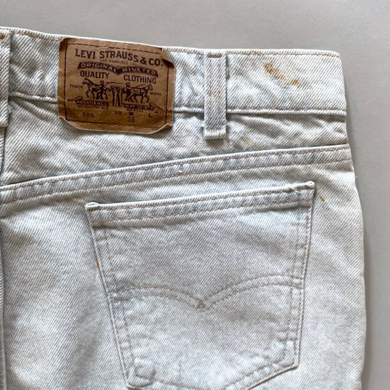 Vtg 90S LIGHT_WASH NWOT Tapered LEVIS 550 JEANS - image 3