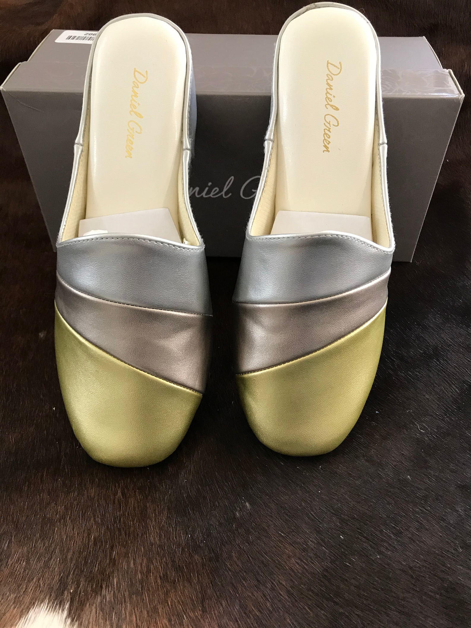 daniel green ladies bedroom slippers