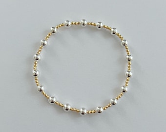 Pulsera elástica de cuentas redondas rellenas de oro y plata esterlina de 2 mm y 5 mm con metales mixtos / Pulsera apilable de plata esterlina y oro