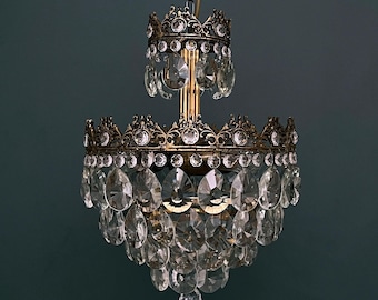 Antique / Vintage Medium Brass & Crystal 4-Tiers Chandelier (3-Light)
