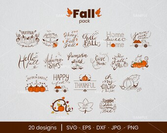Puede incluir: Un conjunto de 20 diseños de temática otoñal con calabazas, hojas y texto escrito a mano. Los diseños incluyen frases como "Happy Fall Y'all", "Pumpkin Patch" y "Autumn Skies".
