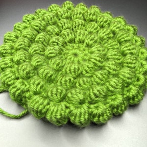 The bobble stitch circle Pattern image 2