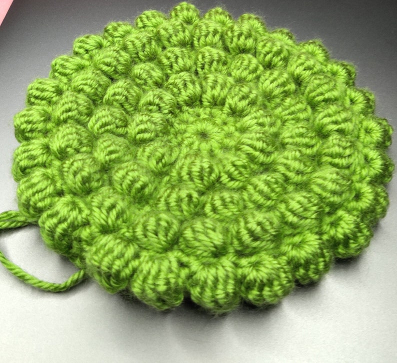 The bobble stitch circle Pattern image 2