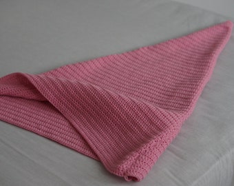 Triangular blanket cocoon crochet pattern