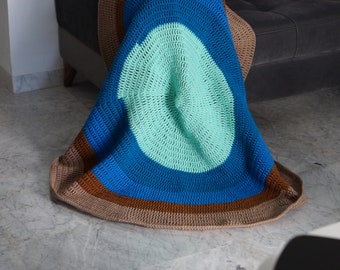 Treble crochet stitch round blanket