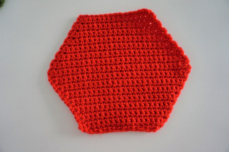 The single crochet hexagon Pattern image 4