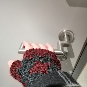 The Granny Square Wrist Warmer Pattern Etsy