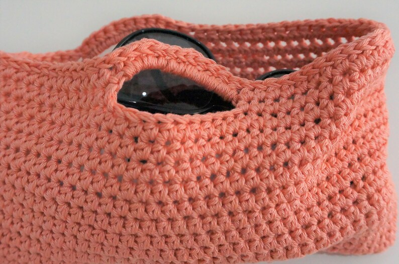 Mini summer crochet purse pattern image 3