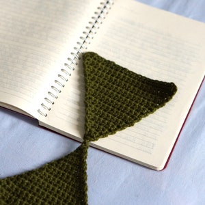 Bookmark Crochet Pattern. Triangular Crochet Bookmark - Etsy