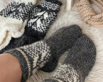 Hand Knitted Organic Sheep Wool Socks Extra Thick  Therapeutica Great Gift Idea