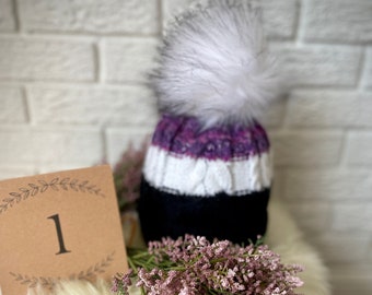 Fluffy PomPom Women's Beanie Hat, Fleece Lined, Women Winter Hat, Chunky Hat, Knit Hat Size S