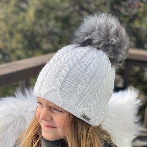 Gray Cable Knit Faux Fur Pompom Beanie Fleece Lined Women\'s Winter Hat Fur Fluffy Pompom Women main image 2