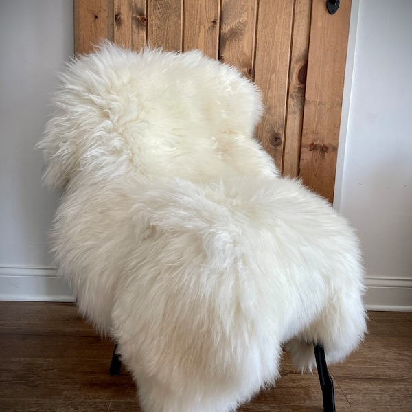 Follkee Beautiful White Iceland SHEEPSKIN rug Sheepskin Throw Fur Rug Sheepskin Rug throw, natural sheepskin, real sheepskin rug