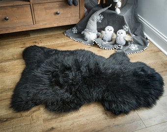 Follkee Beautiful Iceland SHEEPSKIN rug | Natural Humanely Sourced | Black Sheepskin Throw