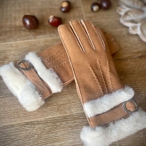 Follkee Women&#39;s Gloves Sheepskin Wool Light Brown Natural Beige Warm Gloves Handmade Sustainable