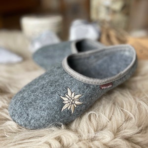Follkee Women&#39;s Slippers Gray / Ultra Light / Wool Felt Blend/ Slip on/ Cute Slippers