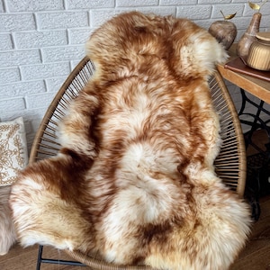 Follkee Beautiful White Rusted Iceland SHEEPSKIN rug | Natural Humanely Sourced |  Sheepskin Throw