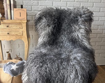 Piel de oveja Gotland gris / Alfombra escandinava de lujo / Manta de lana rizada suave / Totalmente natural
