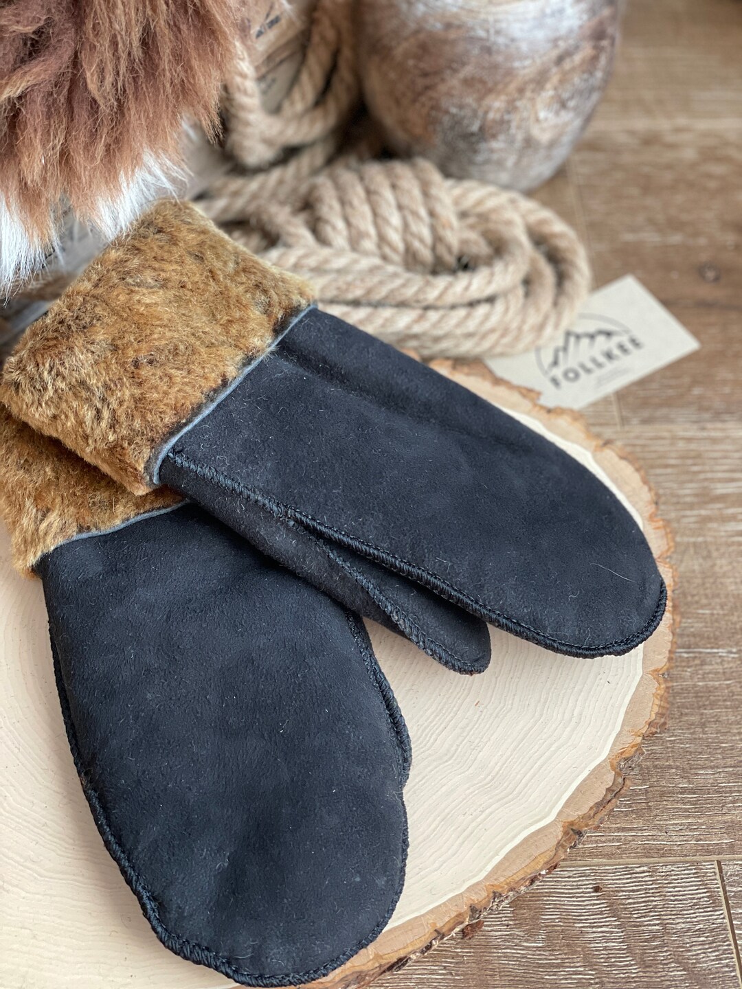 BLACK COLOUR Bckeeley Mittens Sand main image 1