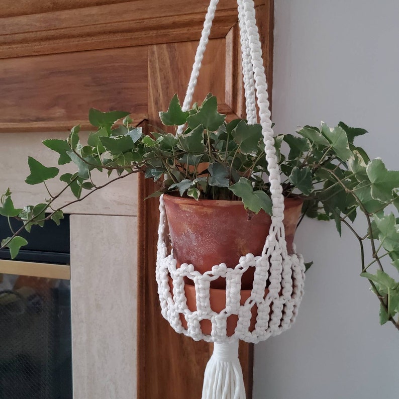 Macrame Plant Hanger Pattern IVY Hanging Planter PDF Tutorial with pictures, step-by-step guide and knot guide for beginners image 2