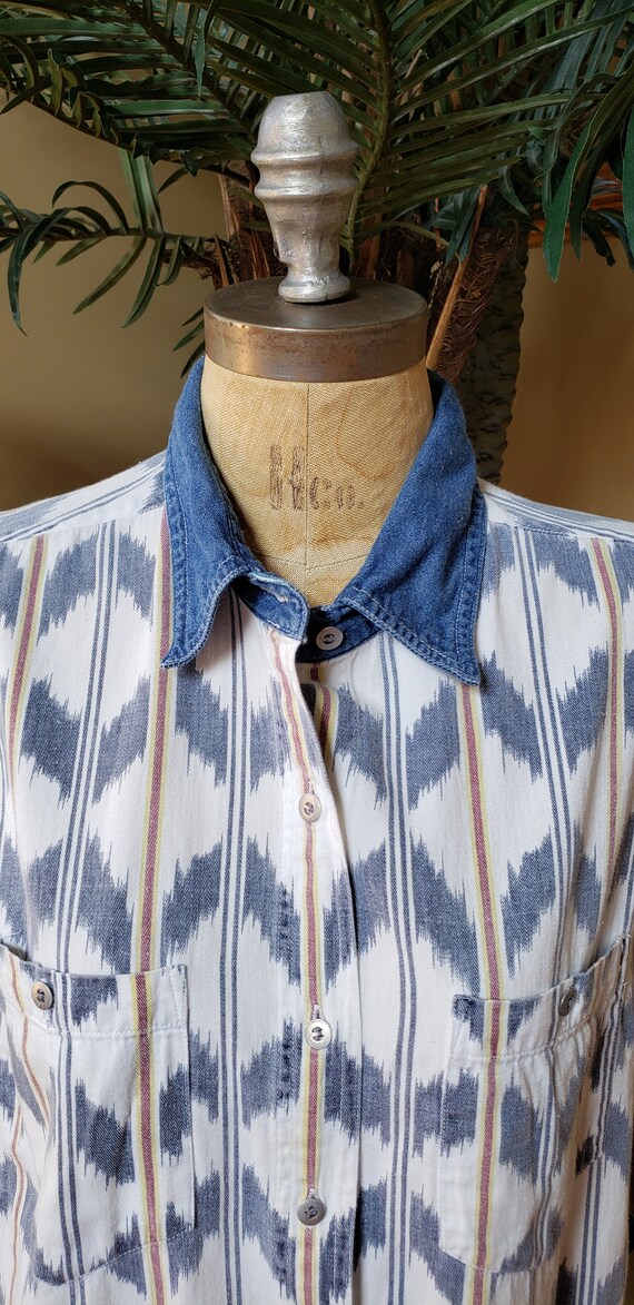 Vintage Women's Denim Sleeveless Shirt Button Up … - image 2