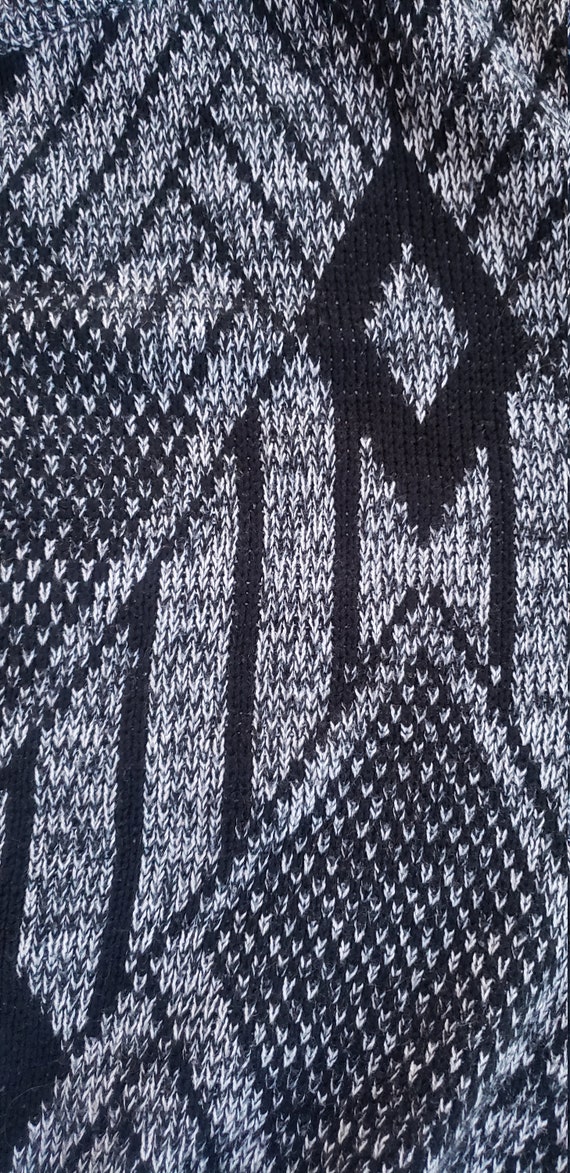 Vintage SASSON Sweater_Black Gray Monochromatic_G… - image 8