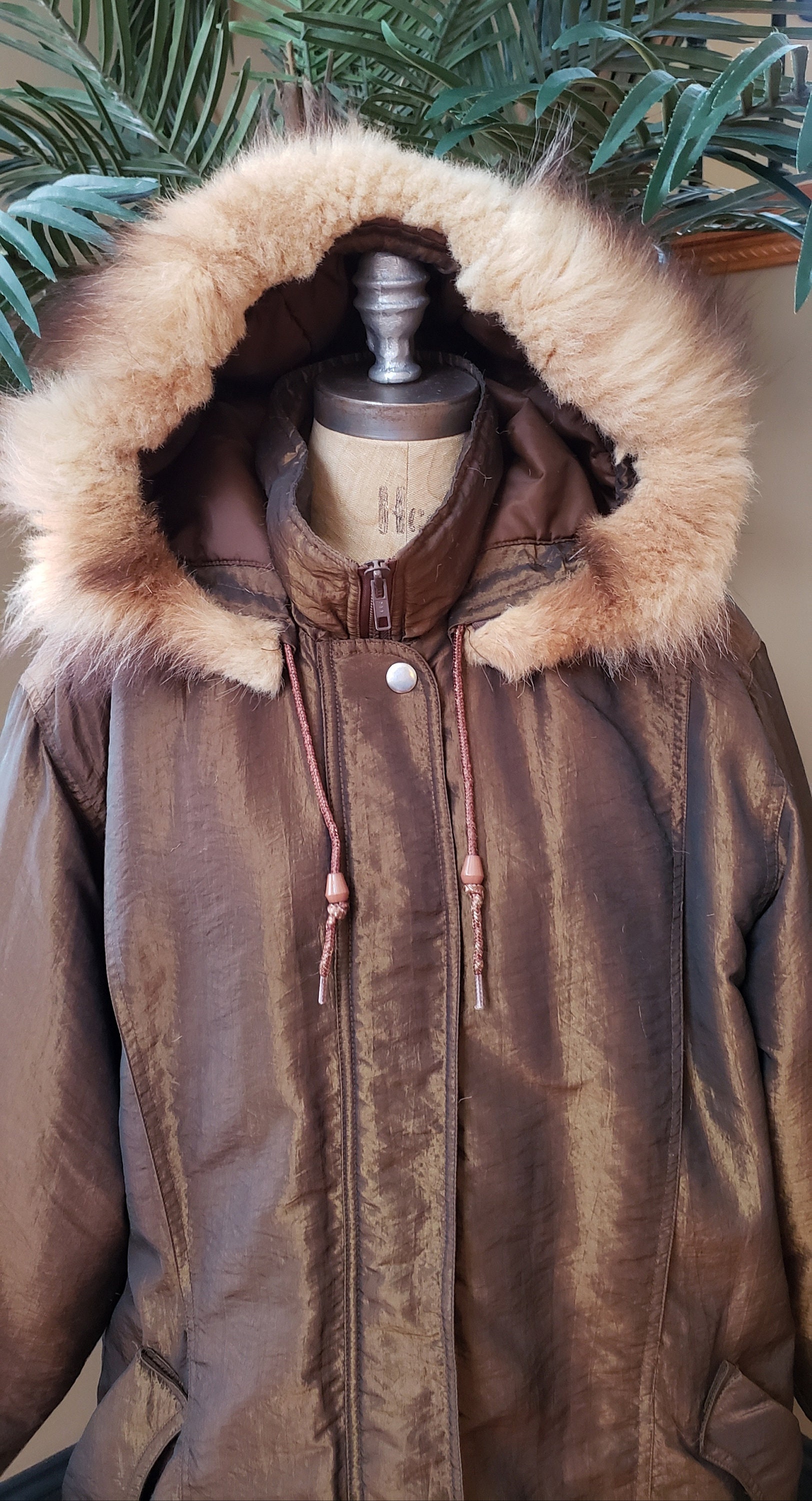 Vintage 80's 90's IZZI Coat Metallic Fox Fur Hood_copper Vintage 80's 90's IZZI Coat Metallic Fox Fur Hood_copper