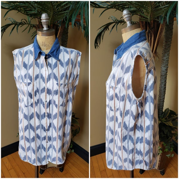 Vintage Women's Denim Sleeveless Shirt Button Up BILL BLASS Southwest Ziz Zag Striped 80's 90's Fits Size Medium M up to Large L