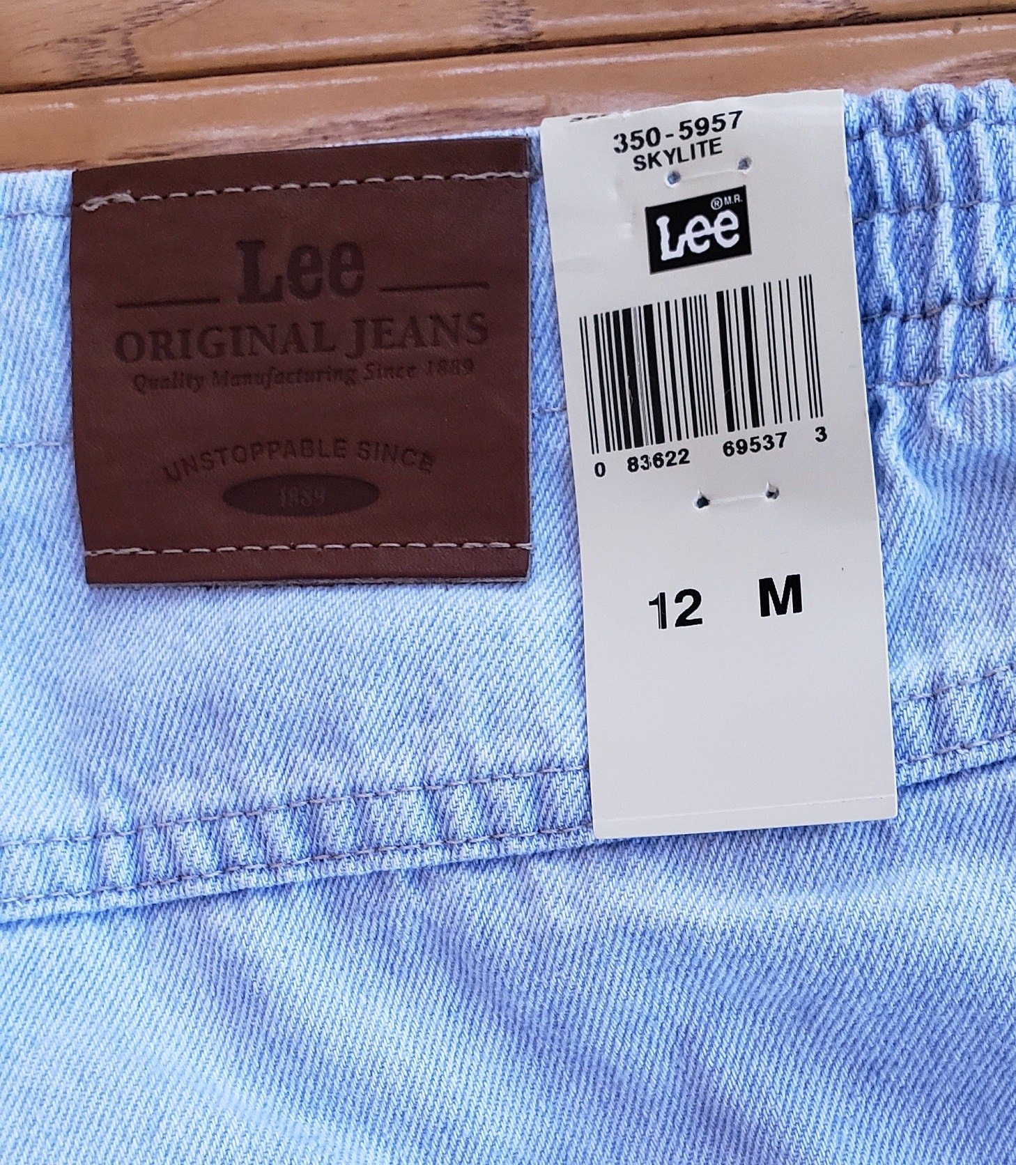 NEW! Vintage LEE Side Elastic Mom Jeans_light Blue Wash_high Rise