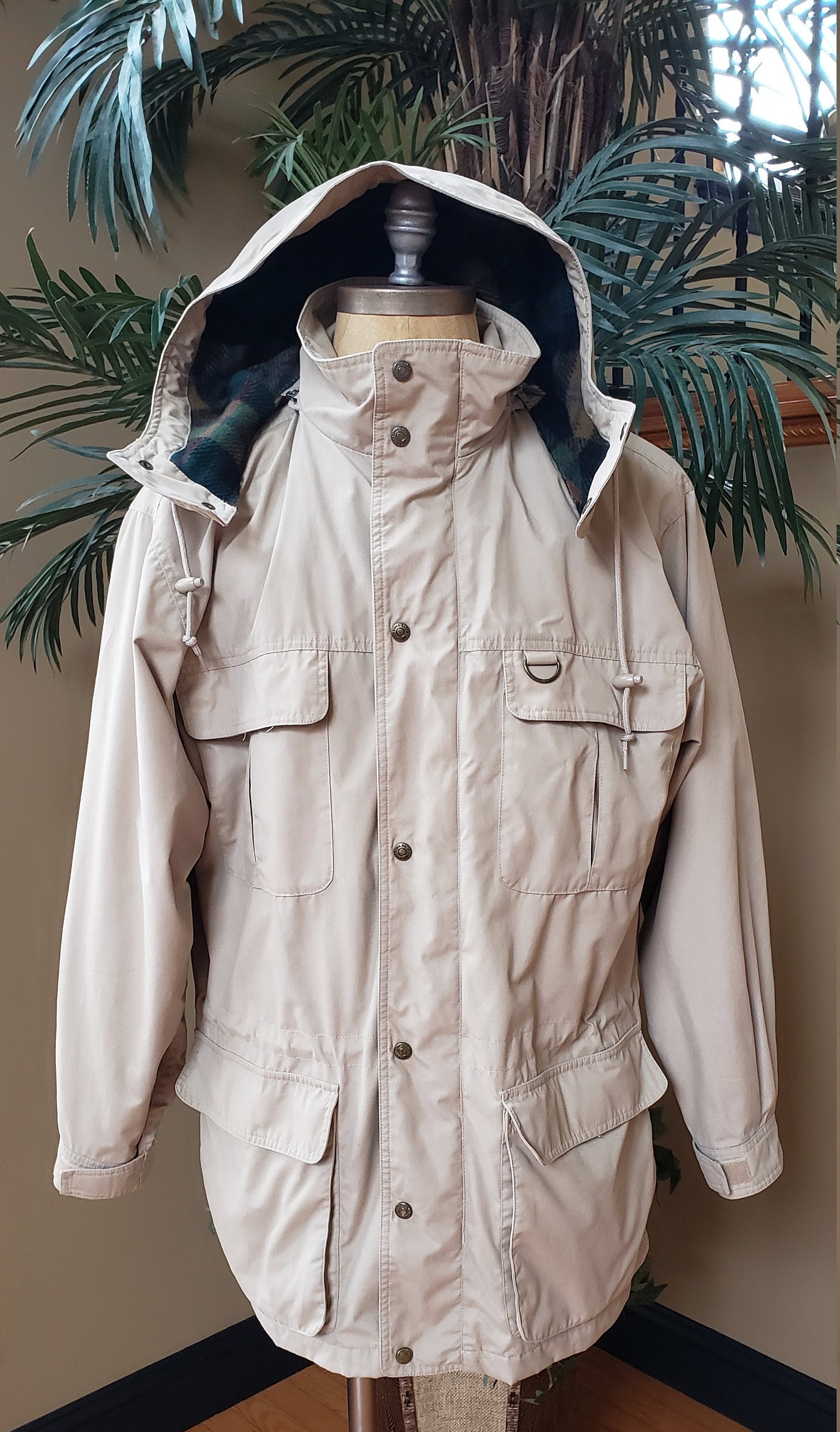 Vintage EDDIE BAUER Plaid Wool Lined Mountain Parka Jacket