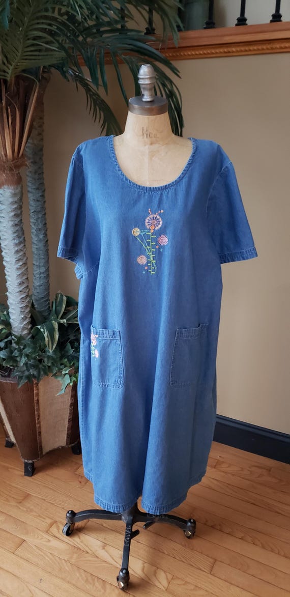cute flowy plus size dresses Ever-Pretty Chic Halter Neck Chiffon Midi Semi Formal Dress Occasion Dress Halterneck Plunge Cut Out Elegant chiffon plus size color_family:Navy Size:3XL (Now Available)